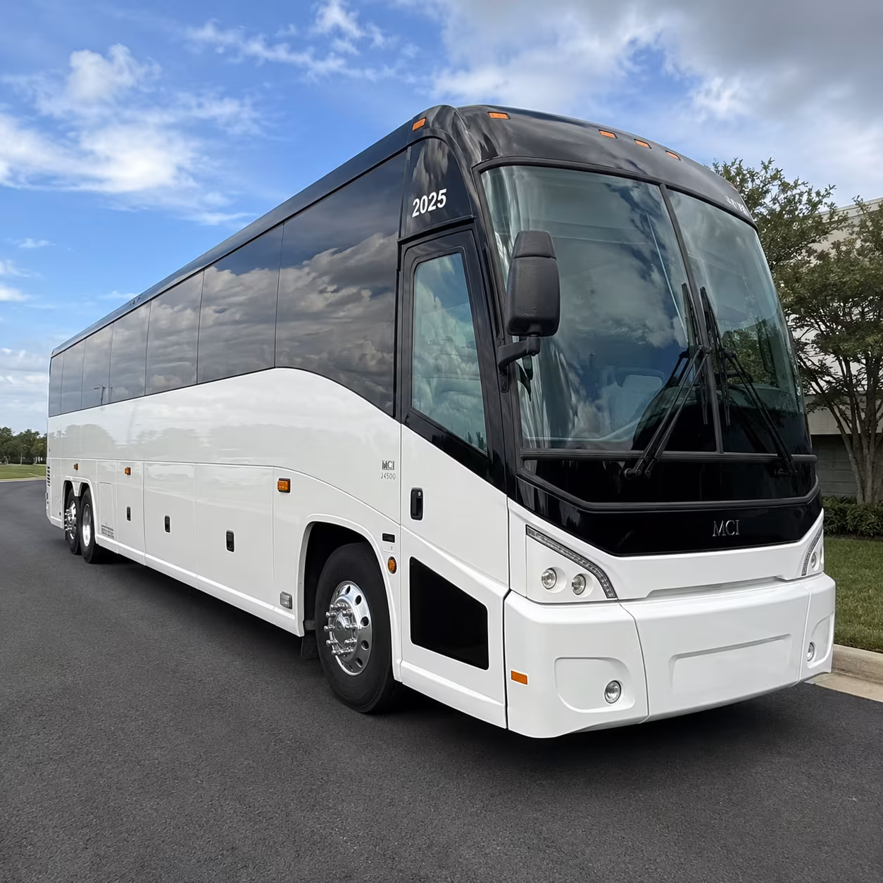 convention and conference shuttle buses to the broward county convention center
