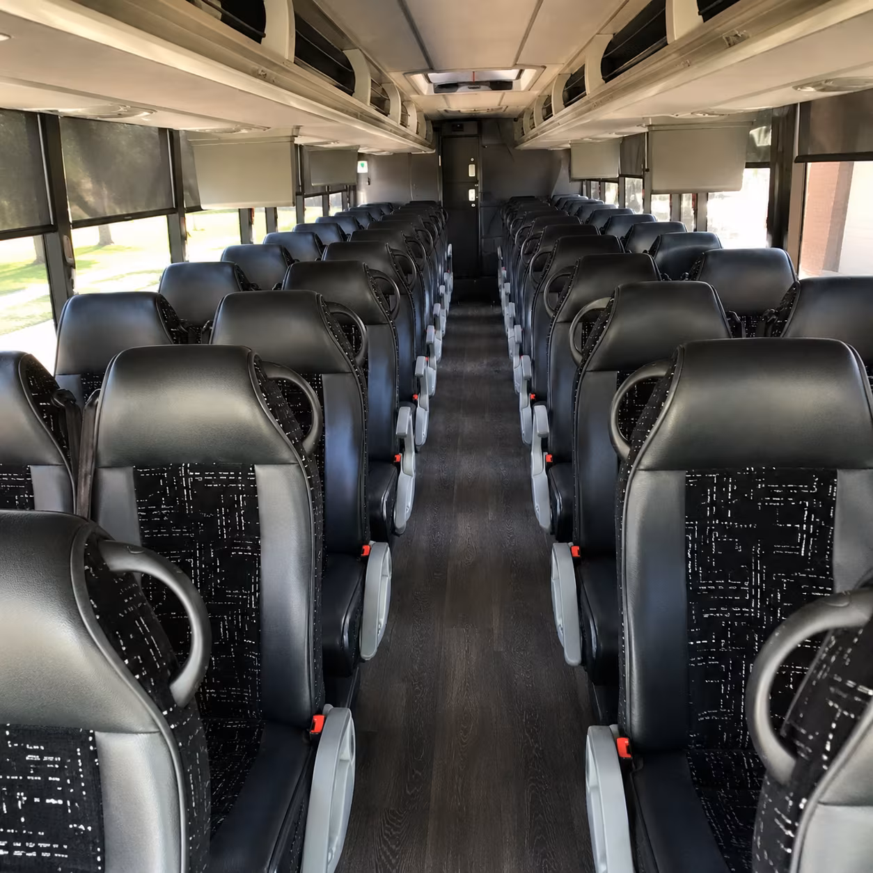 how the distance and duration of your trip affect charter bus rates in lauderhill
