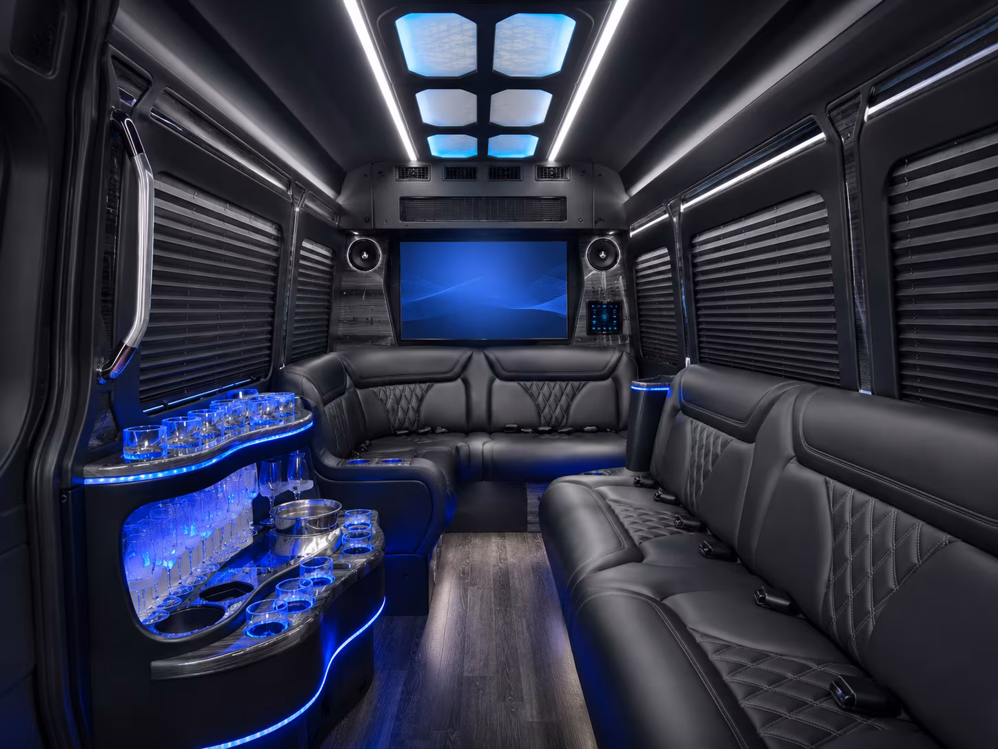 let busrentallauderhill com handle the ride to ithink financial amphitheatre and kaseya center